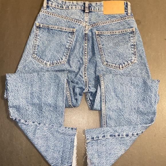 Zara Size 4 Washout Ankle Crop High Rise Denim Jeans - Picture 5 of 14